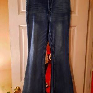Almost Famous Size 11 Flare Leg Jeans